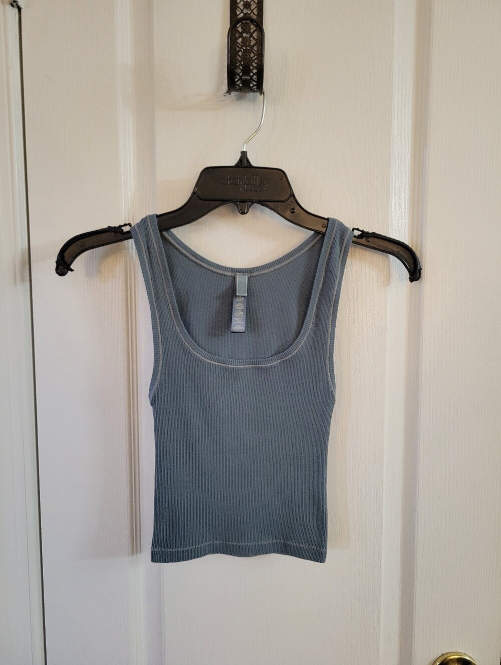 SKIMS Cotton Rib Tank Top in Kyanite Blue Size XS Cropped Scoop Neck